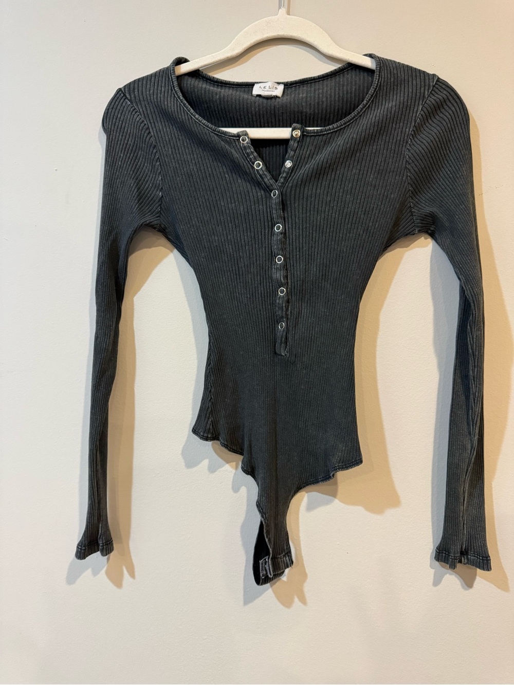 Le Lis Charcoal Ribbed Long-Sleeve Henley Top